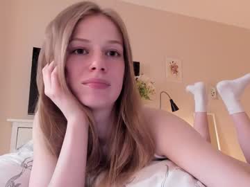 webcam girl magic_couple13 live cam image #12235779
