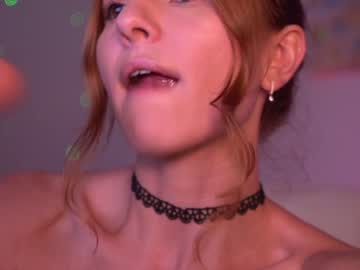 webcam girl sweetkira555 live cam image #5598936