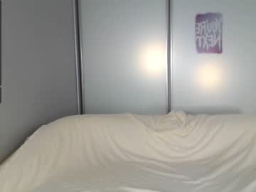 webcam girl stella_711 live cam image #1000982