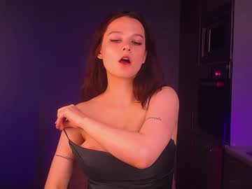 webcam girl lorienn live cam image #7895290
