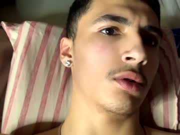 webcam man iam_papa187 live cam image #8782454