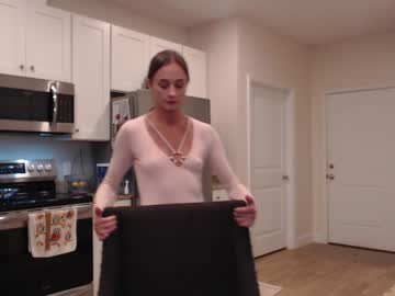 webcam girl holihurricane live cam image #7606733