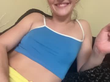 webcam girl ssneakyssarah live cam image #3575513