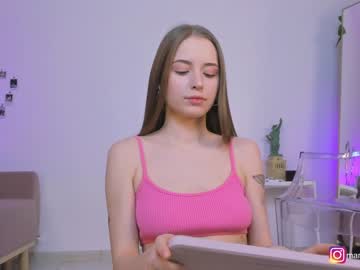 webcam girl mango_shake live cam image #1572110