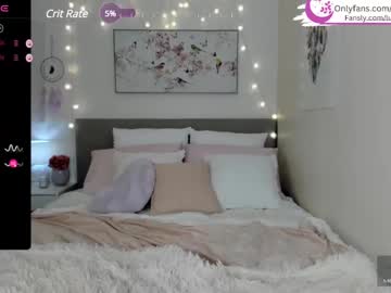 webcam girl xolunarae live cam image #9530488