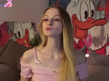 webcam girl aurorablondi live cam image #11070914