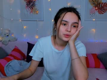 webcam girl your__voice live cam image #1419299
