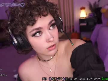 webcam girl evelynpiers live cam image #3958144