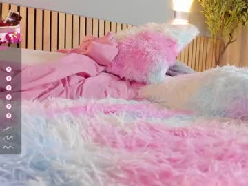 webcam girl little_effy18 live cam image #8561722