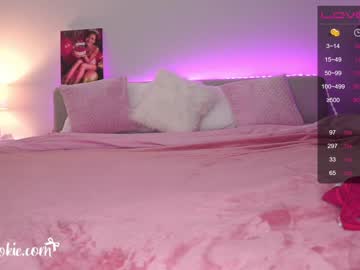 webcam girl trixiecookie live cam image #1040646