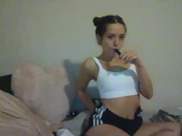 webcam girl bsmbby live cam image #2534547