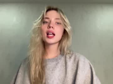 webcam girl angel_from_sky live cam image #251559