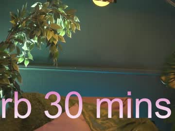 webcam girl nicole_soft live cam image #3100887