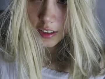 webcam girl wendy_daniela live cam image #9097870