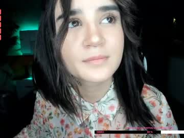 webcam girl sugar_troubl3 live cam image #2150698