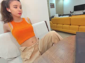 webcam girl ehotlovea live cam image #3755670