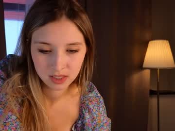 webcam girl milablush live cam image #5384969
