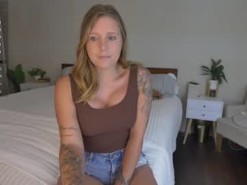 webcam girl reign_rellic_ live cam image #6789141