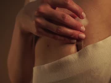 webcam girl cuteelsa_ live cam image #6574108