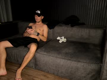 webcam man 1jackdaniel live cam image #10457487
