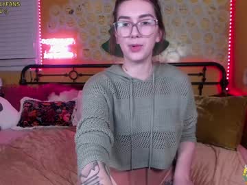 webcam girl daydreamur_gurl live cam image #1058710