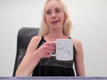 webcam girl girl_i_am live cam image #2500690