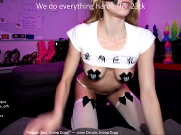 webcam couple ana__lingus live cam image #3917245