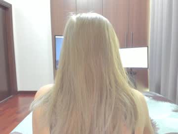 webcam girl sensualbae_seduction live cam image #724541