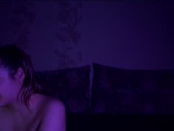 webcam girl aveksmr live cam image #8153004