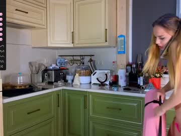 webcam girl misss_viki live cam image #7161525