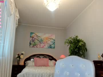 webcam girl flower_nicole live cam image #9519891