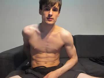 webcam man skinnyguywithbigd live cam image #10646373