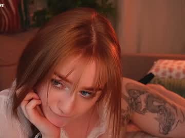 webcam girl lizzy_blaze live cam image #8410726