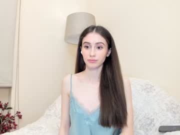 webcam girl snowww_white live cam image #11354784