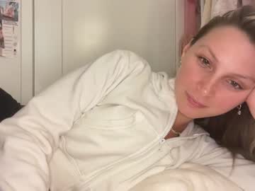 webcam girl bellabyers live cam image #6561687