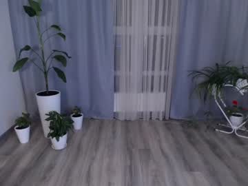 webcam girl katrin_sweeft live cam image #2903270