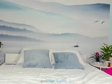 webcam girl sophie_5 live cam image #1441993