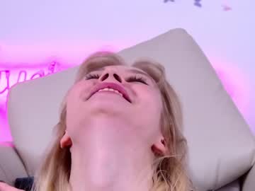 webcam girl shycinderella live cam image #1812158