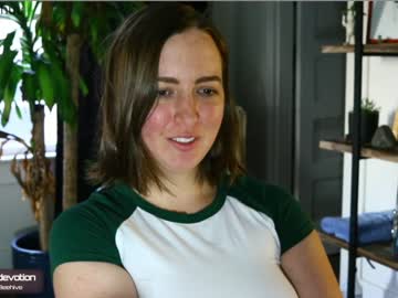 webcam girl maeveminx live cam image #4187238
