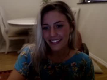 webcam girl bambis_honeypot live cam image #1373648