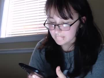 webcam girl laneyburgundy live cam image #5627075