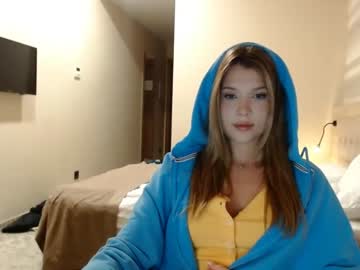 webcam girl bitter_moon live cam image #5759100