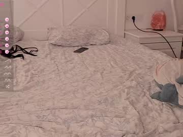 webcam couple sunsay_effie live cam image #8419532