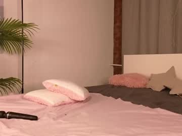 webcam girl sophie_sempp live cam image #10816704
