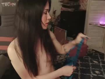 webcam girl evelynclaire live cam image #8154481