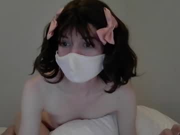 webcam girl little_bella_bunny live cam image #10475928