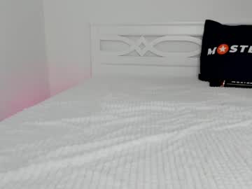 webcam girl shycinderella live cam image #10230062