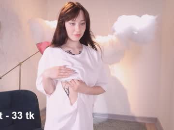 webcam girl ella_knockers_xl live cam image #2909808