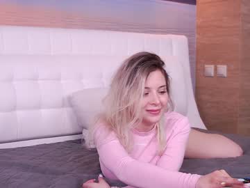 webcam girl kittycaitlin live cam image #80531