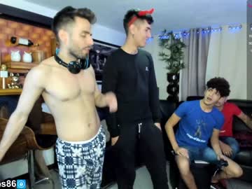 webcam man jeff_and_friend live cam image #1910042